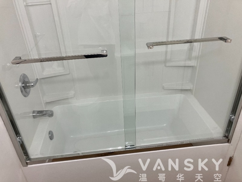 250202115751_Bathroom bathtub.jpg